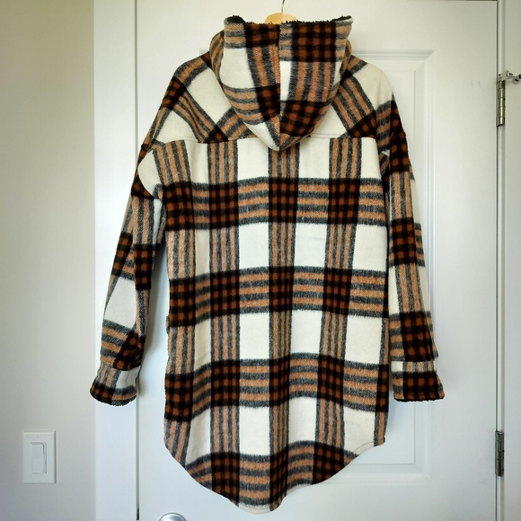 Hooded Fall Jacket - Picture 5 of 7